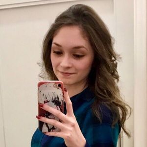 Meet your Posher, Liz